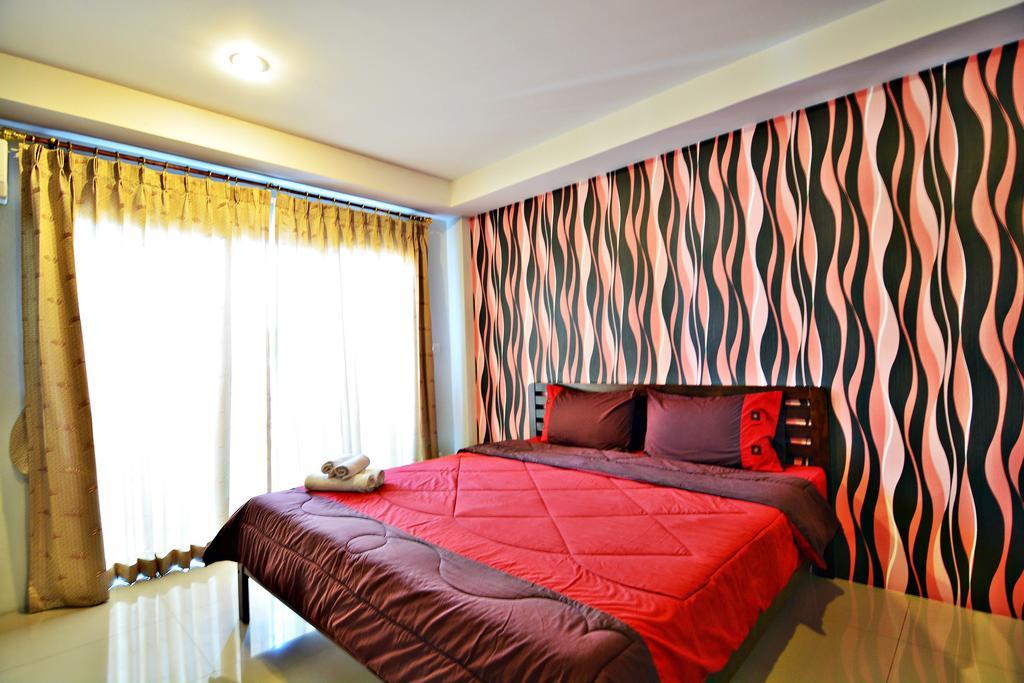 The Day Hotel Чонбурі Номер фото