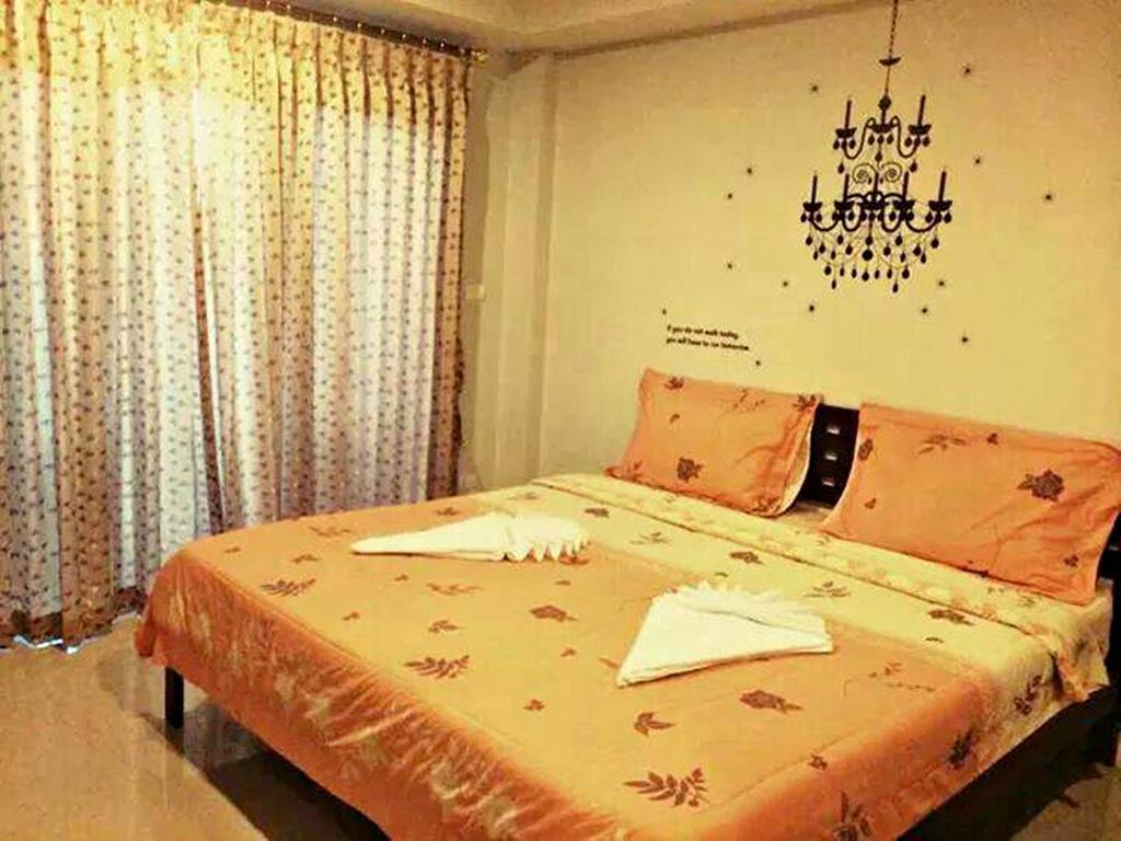 The Day Hotel Чонбурі Номер фото