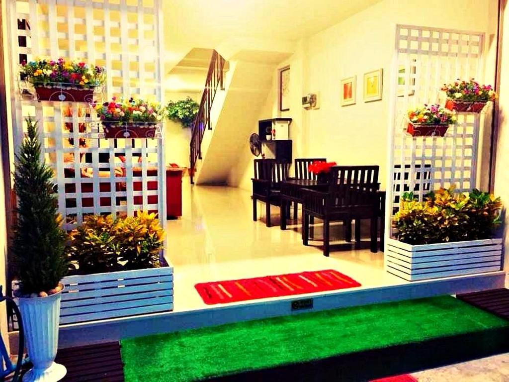 The Day Hotel Чонбурі Номер фото
