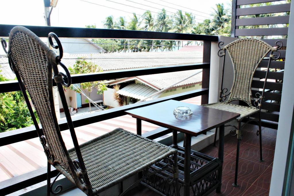 The Day Hotel Чонбурі Номер фото