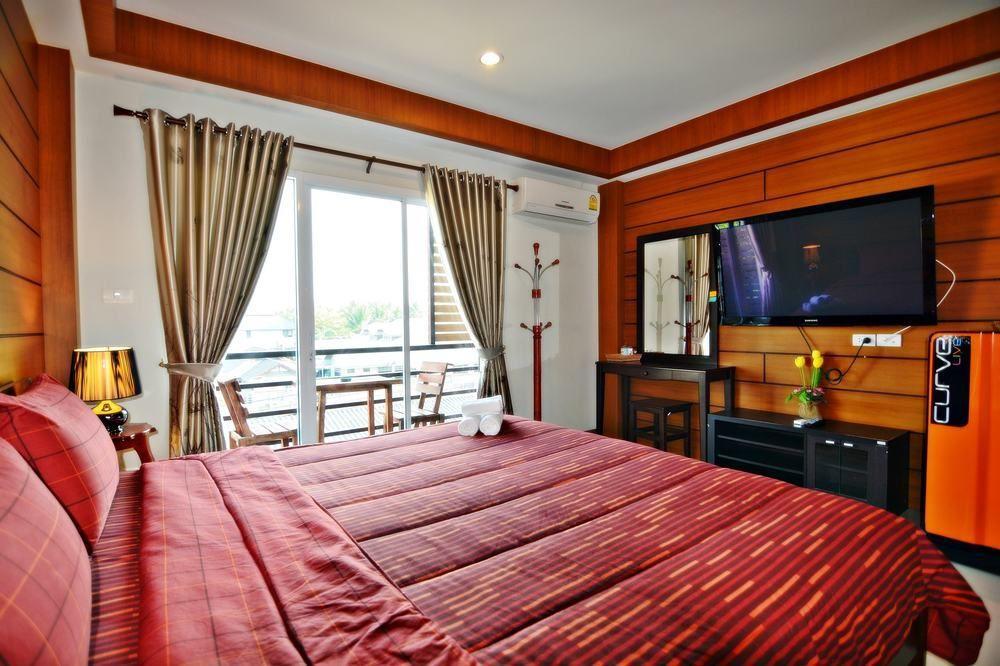 The Day Hotel Чонбурі Екстер'єр фото